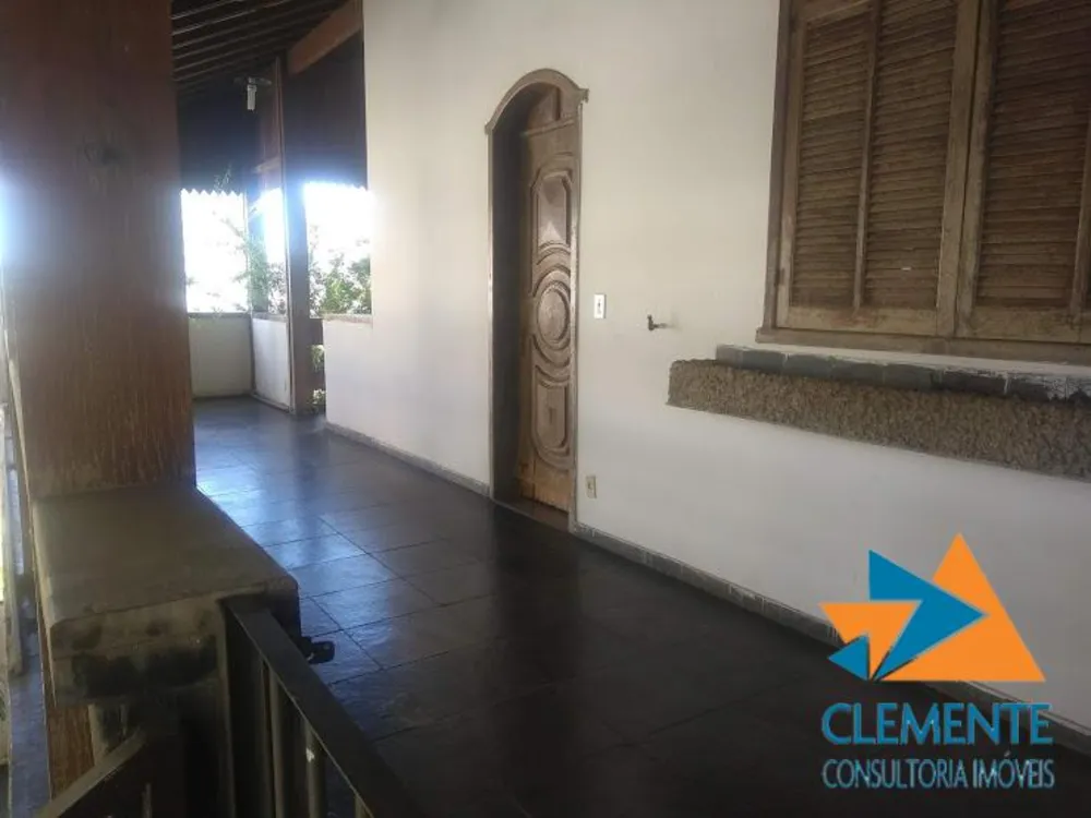 Casa, 6 quartos, 250 m² - Foto 12