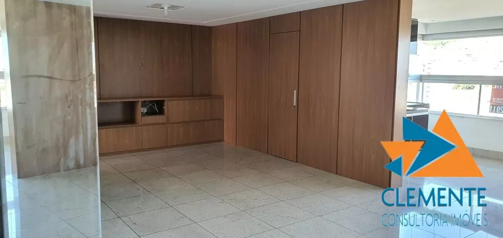 Apartamento à venda com 4 quartos, 155m² - Foto 1