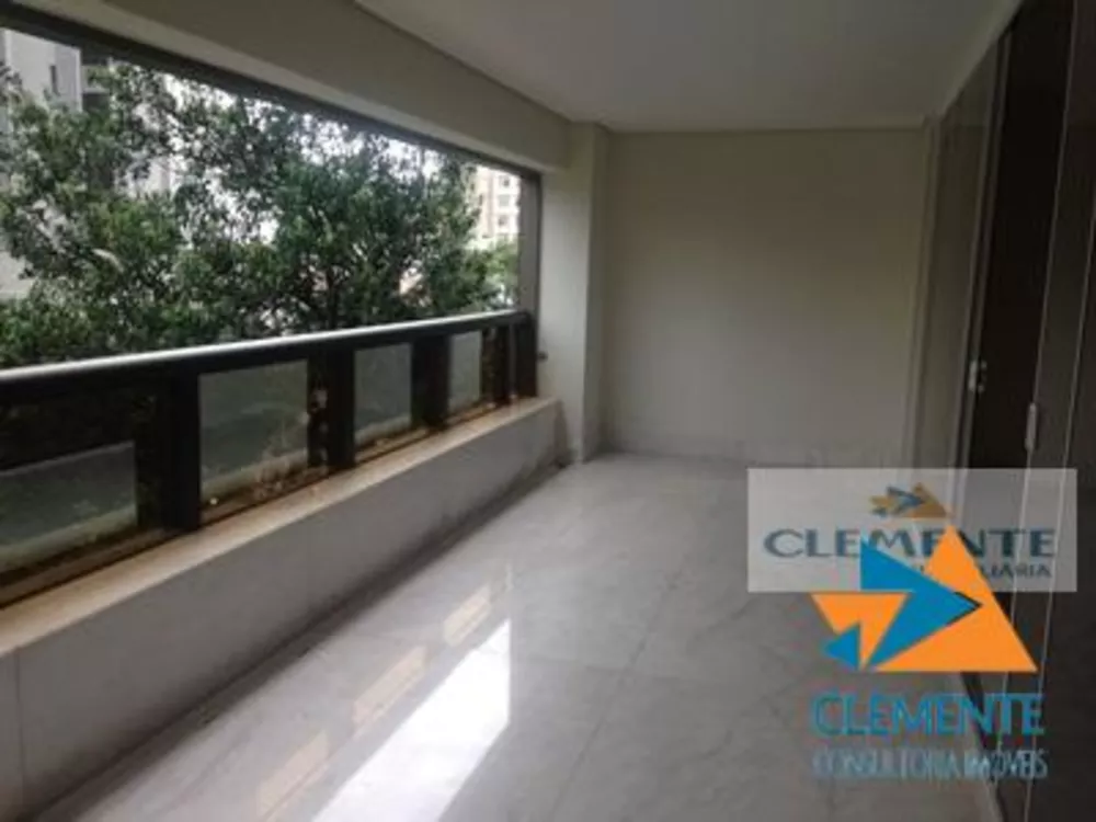 Apartamento à venda com 4 quartos, 193m² - Foto 4