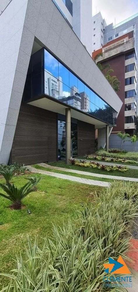 Apartamento à venda com 4 quartos, 208m² - Foto 3