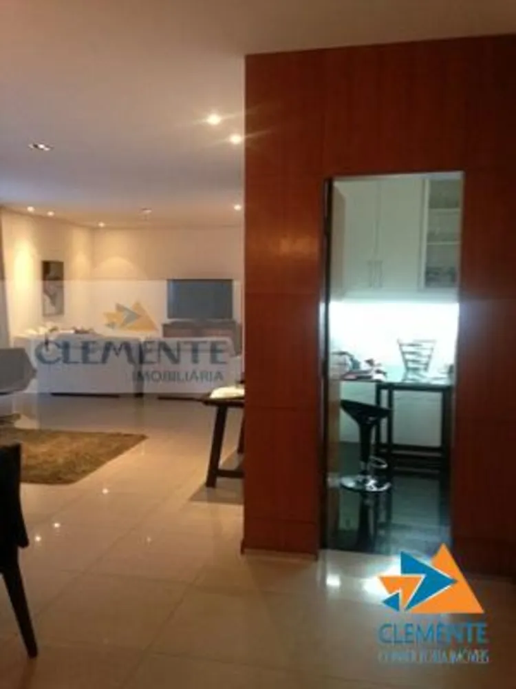 Apartamento, 4 quartos, 230 m² - Foto 11