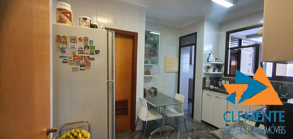 Apartamento, 4 quartos, 195 m² - Foto 8