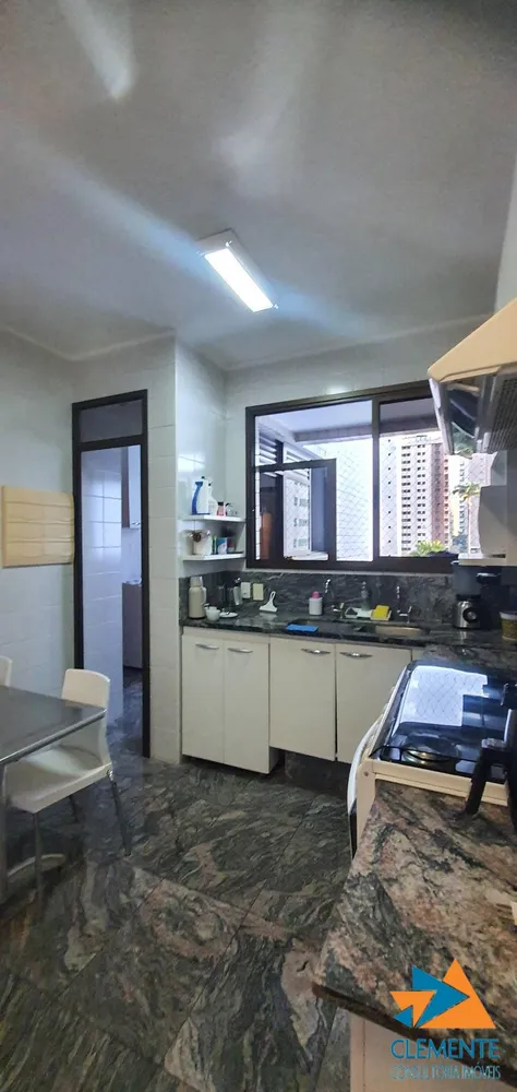 Apartamento, 4 quartos, 195 m² - Foto 9