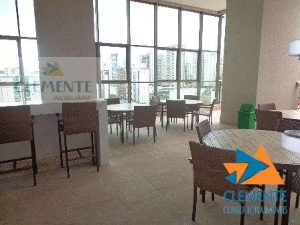 Apartamento à venda com 4 quartos, 360m² - Foto 2