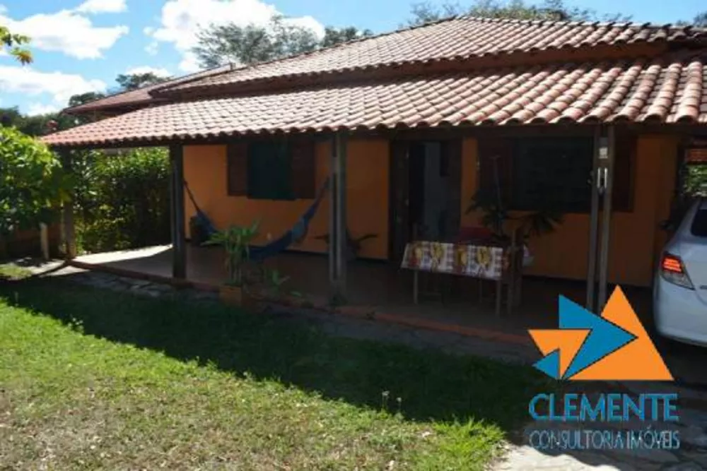 Casa de Condomínio à venda com 2 quartos, 150m² - Foto 1