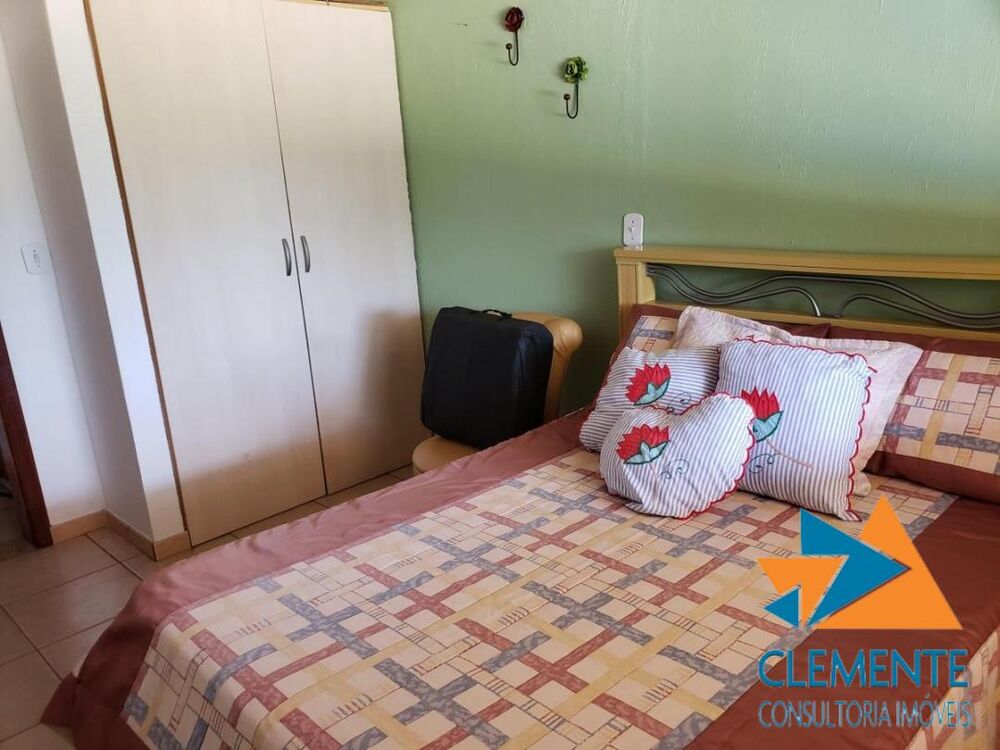 Casa de Condomínio à venda com 3 quartos, 300m² - Foto 8