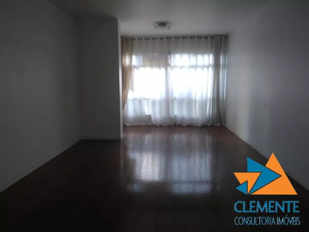 Apartamento à venda com 4 quartos, 170m² - Foto 2