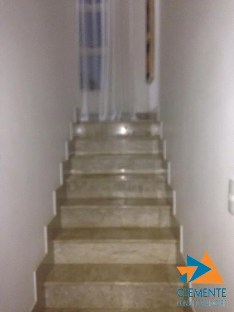 Casa, 6 quartos, 300 m² - Foto 7