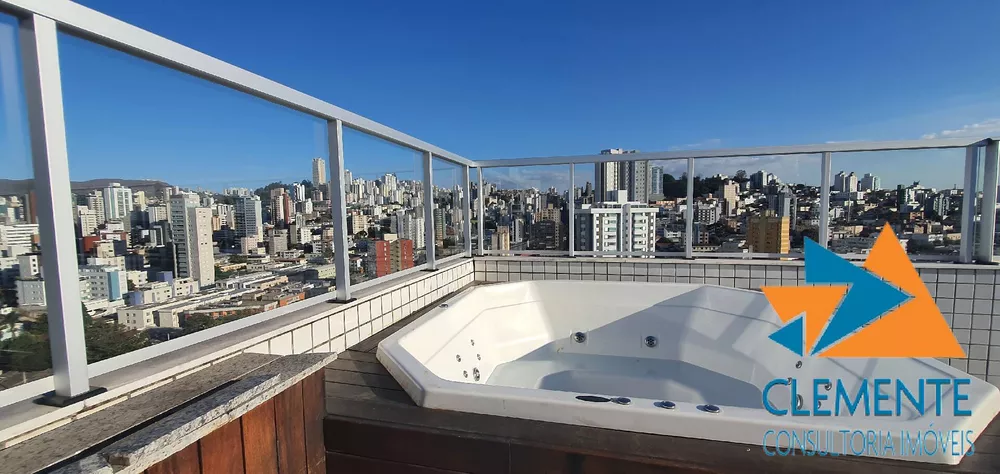 Cobertura à venda com 4 quartos, 240m² - Foto 1