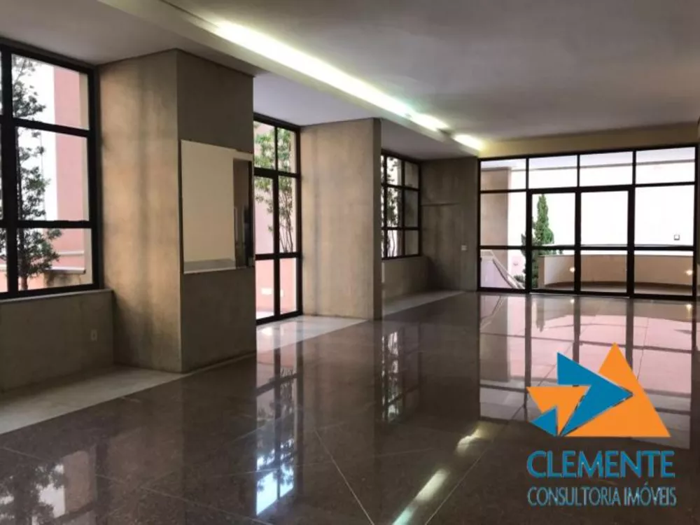 Apartamento à venda com 5 quartos, 672m² - Foto 2