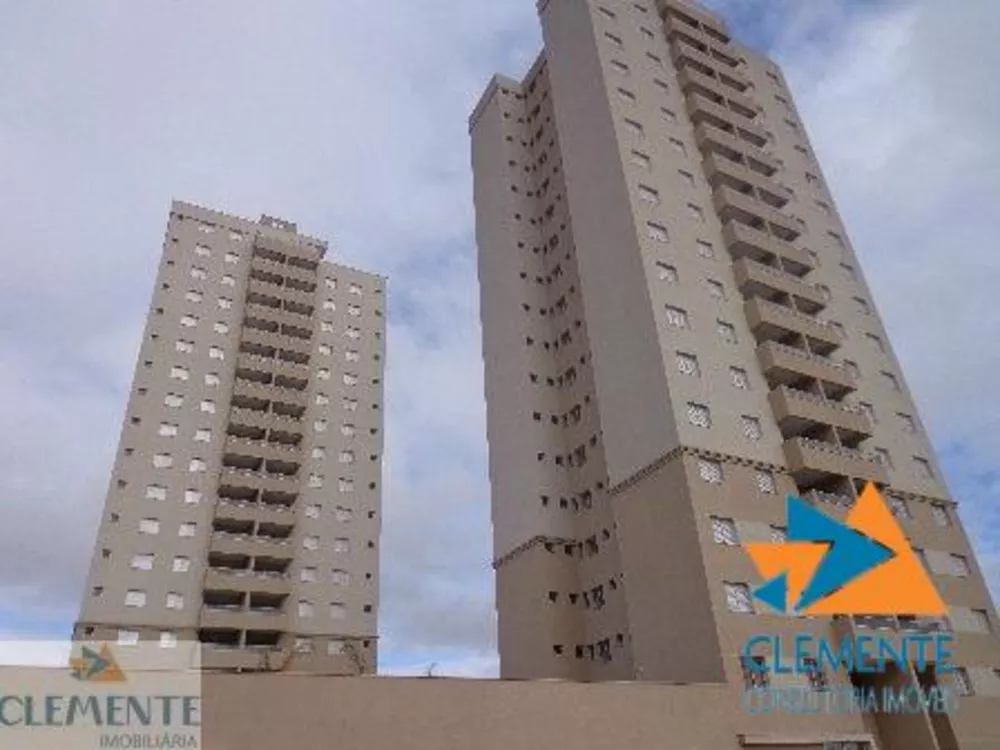 Apartamento à venda com 3 quartos, 91m² - Foto 1