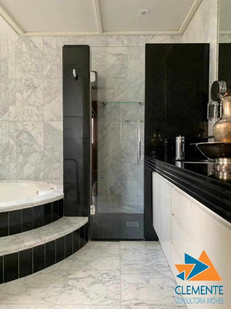 Apartamento, 4 quartos, 355 m² - Foto 1
