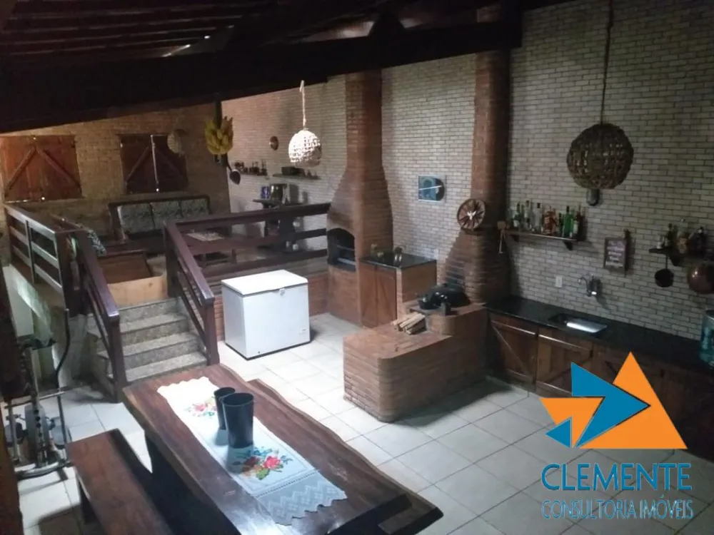 Casa, 4 quartos, 300 m² - Foto 8