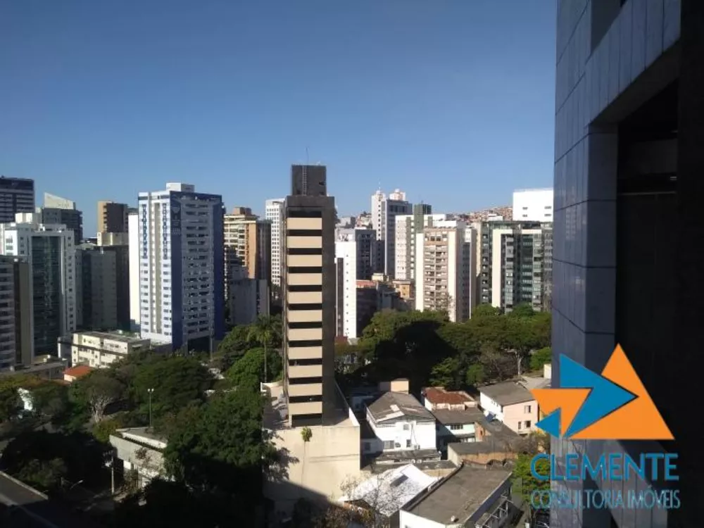 Apartamento à venda com 4 quartos, 300m² - Foto 1