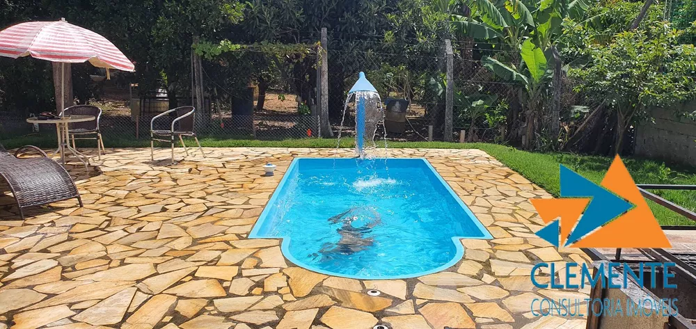 Casa de Condomínio à venda com 5 quartos, 200m² - Foto 8