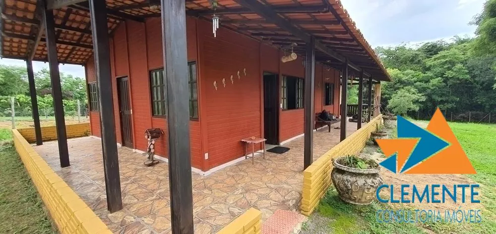 Casa de Condomínio à venda com 3 quartos, 150m² - Foto 4