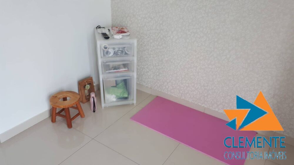 Apartamento à venda com 3 quartos, 100m² - Foto 2