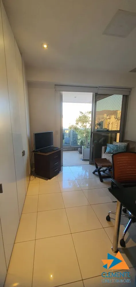 Apartamento, 4 quartos, 209 m² - Foto 9