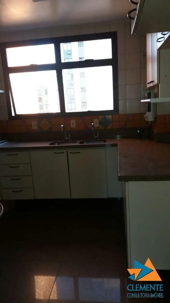 Apartamento, 4 quartos, 200 m² - Foto 11