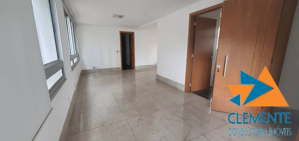 Apartamento à venda com 3 quartos, 110m² - Foto 2