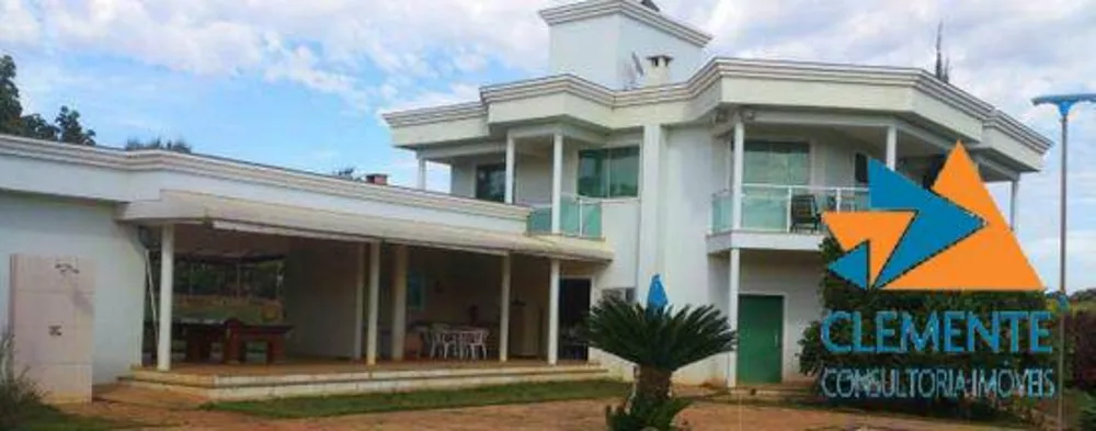 Casa de Condomínio à venda com 4 quartos, 300m² - Foto 5