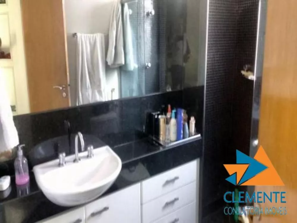 Apartamento à venda com 3 quartos, 102m² - Foto 3