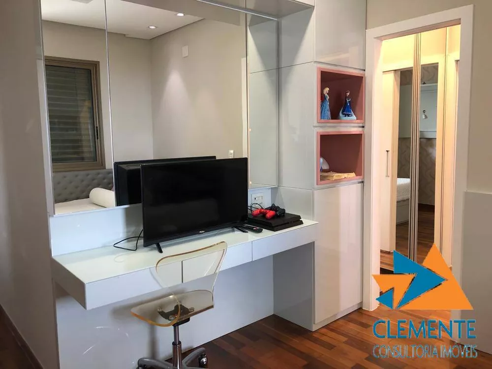 Apartamento à venda com 4 quartos, 270m² - Foto 5