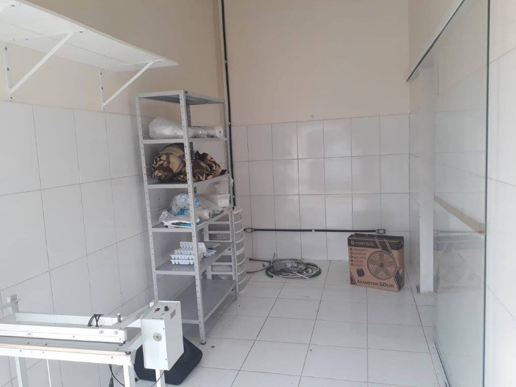 Chácara à venda com 3 quartos, 300m² - Foto 17