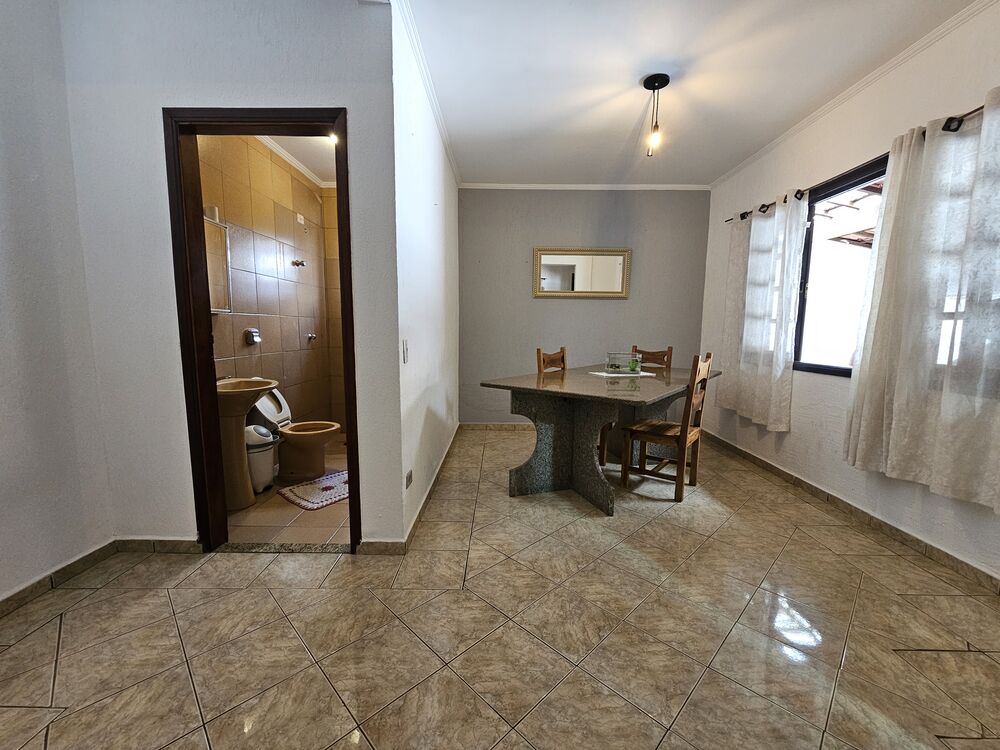 Casa, 4 quartos, 250 m² - Foto 9