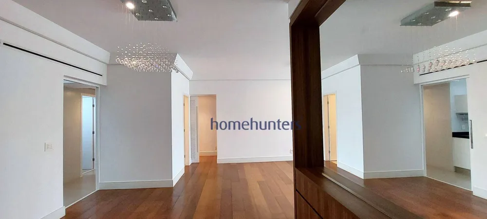 Apartamento, 3 quartos, 197 m² - Foto 2