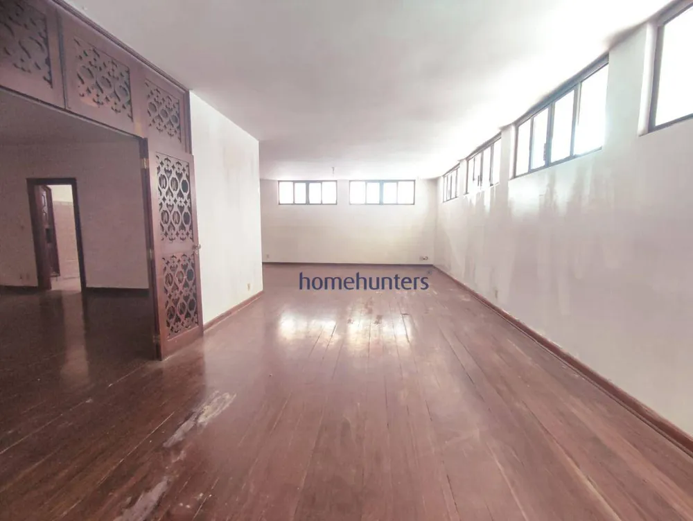 Casa, 4 quartos, 294 m² - Foto 1