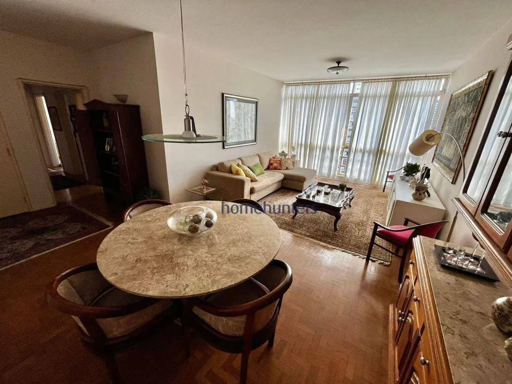 Apartamento, 3 quartos, 189 m² - Foto 2