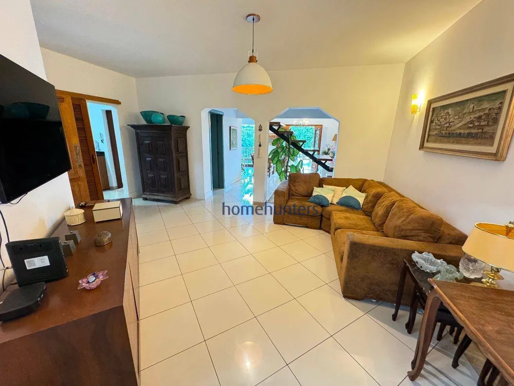 Casa, 4 quartos, 340 m² - Foto 2