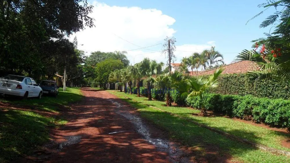 Chácara, 3 quartos, 2099 m² - Foto 1