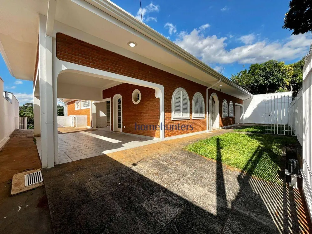 Casa, 5 quartos, 328 m² - Foto 1