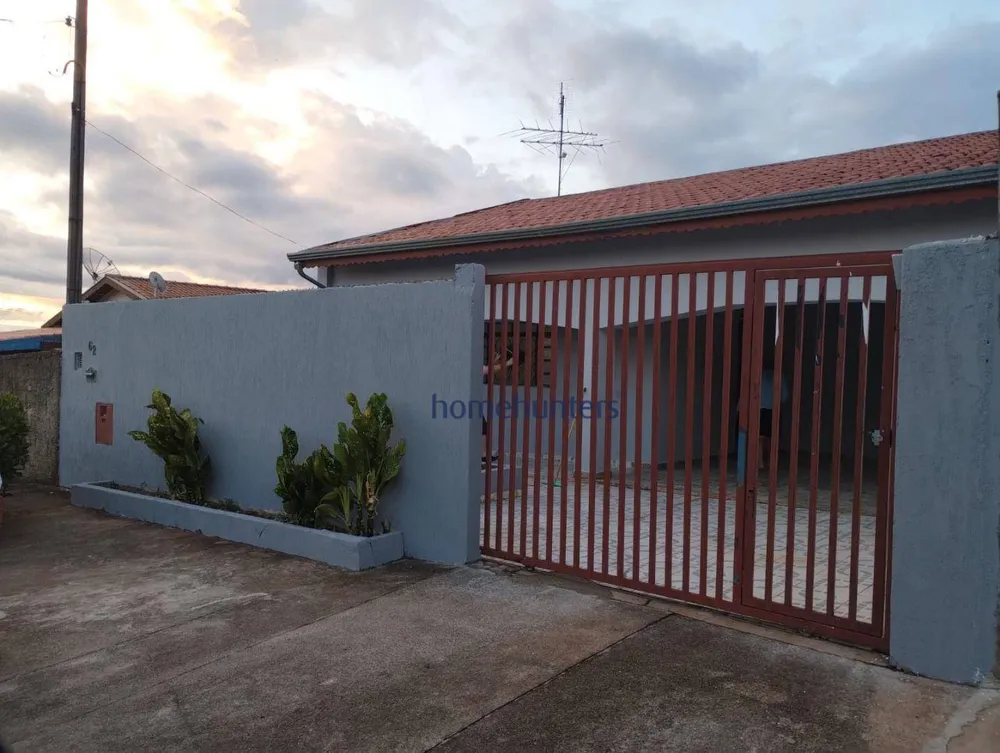 Casa, 3 quartos, 200 m² - Foto 1