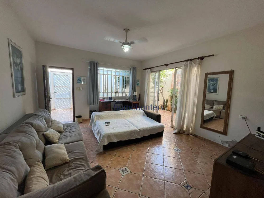 Casa, 3 quartos, 206 m² - Foto 1