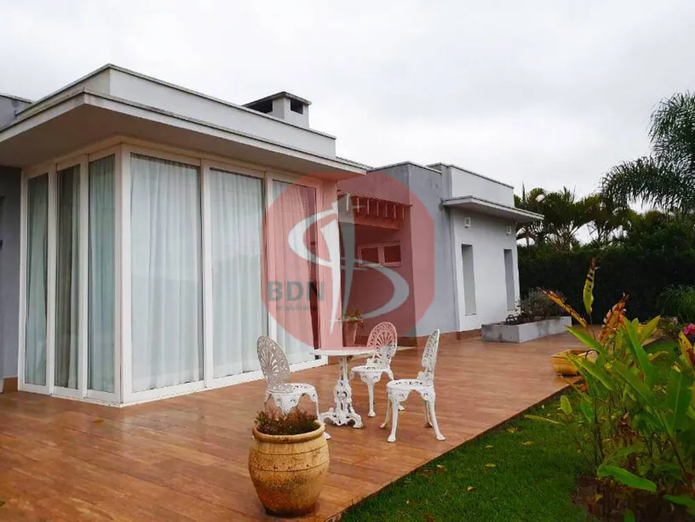 Casa, 2 quartos, 200 m² - Foto 1