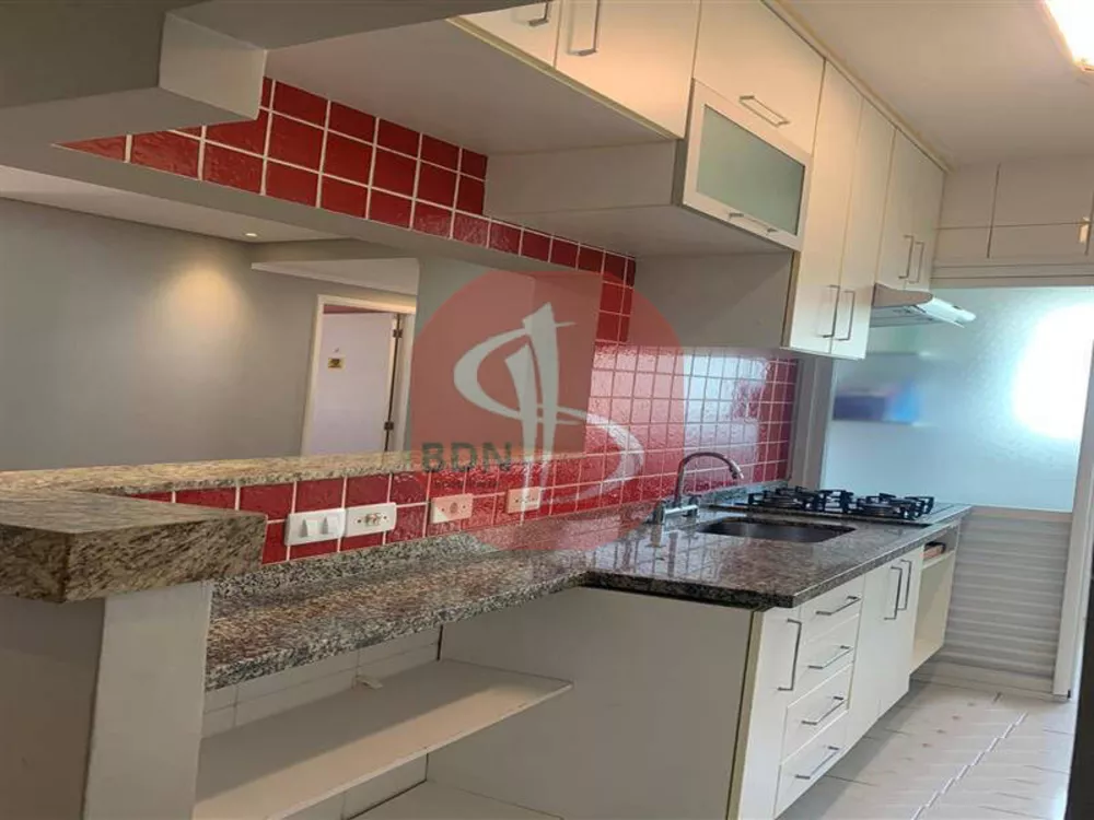 Apartamento à venda com 5 quartos, 64m² - Foto 4