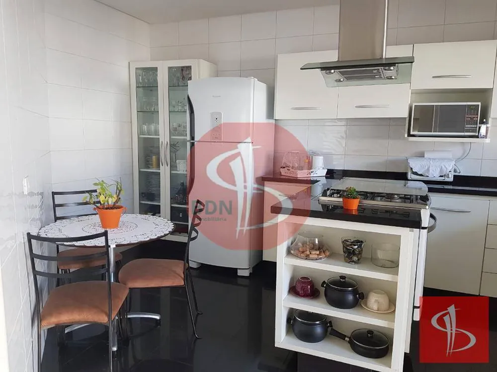 Casa, 4 quartos, 300 m² - Foto 5