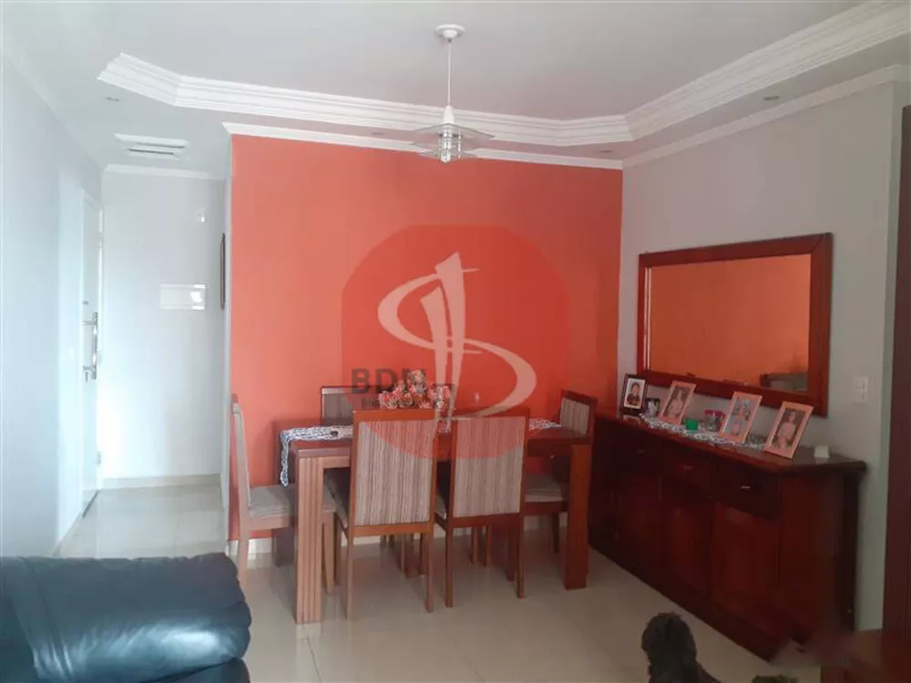 Apartamento à venda com 3 quartos, 69m² - Foto 1