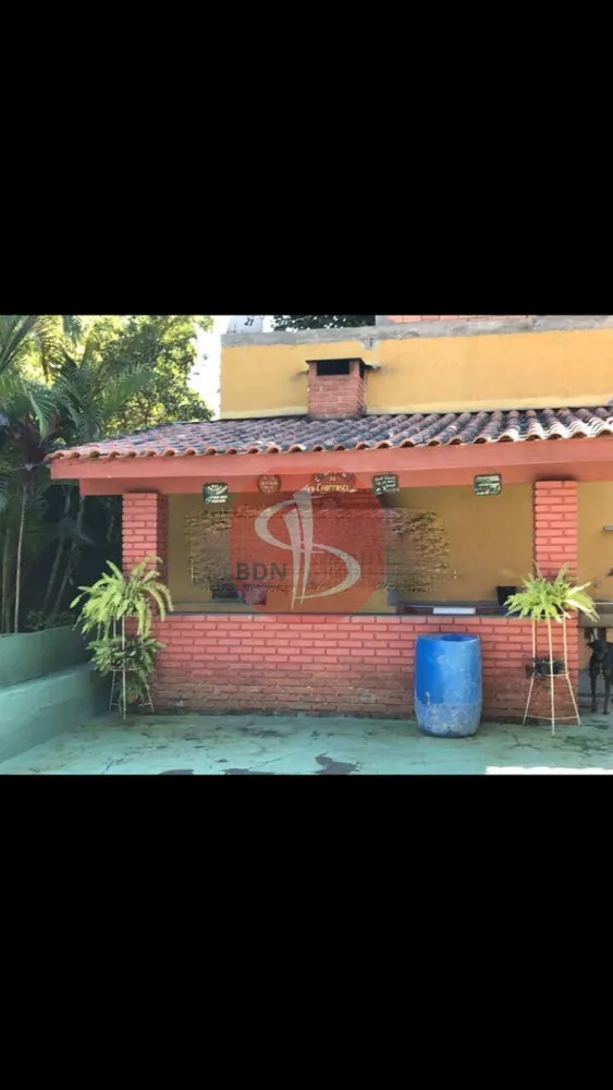 Chácara, 4 quartos, 1680 m² - Foto 2