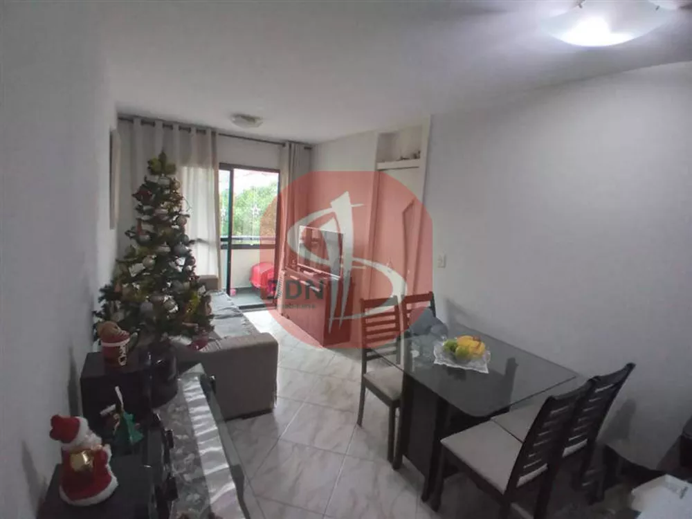 Apartamento à venda com 2 quartos, 50m² - Foto 1