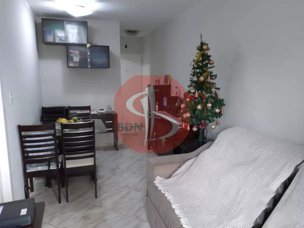 Apartamento à venda com 2 quartos, 50m² - Foto 2