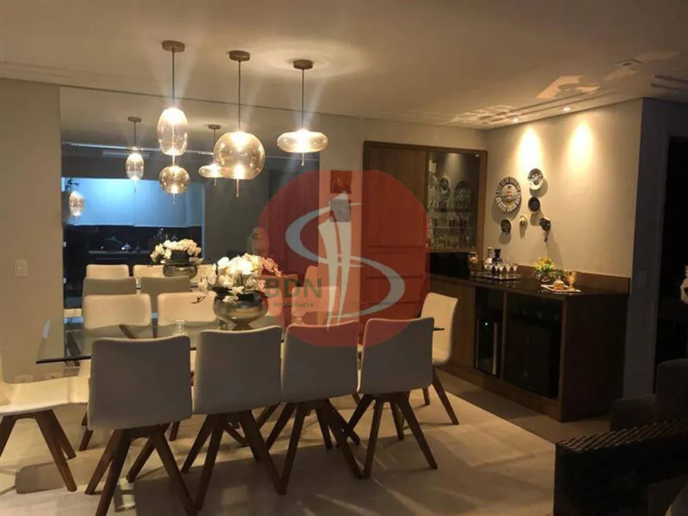 Apartamento, 3 quartos, 121 m² - Foto 1
