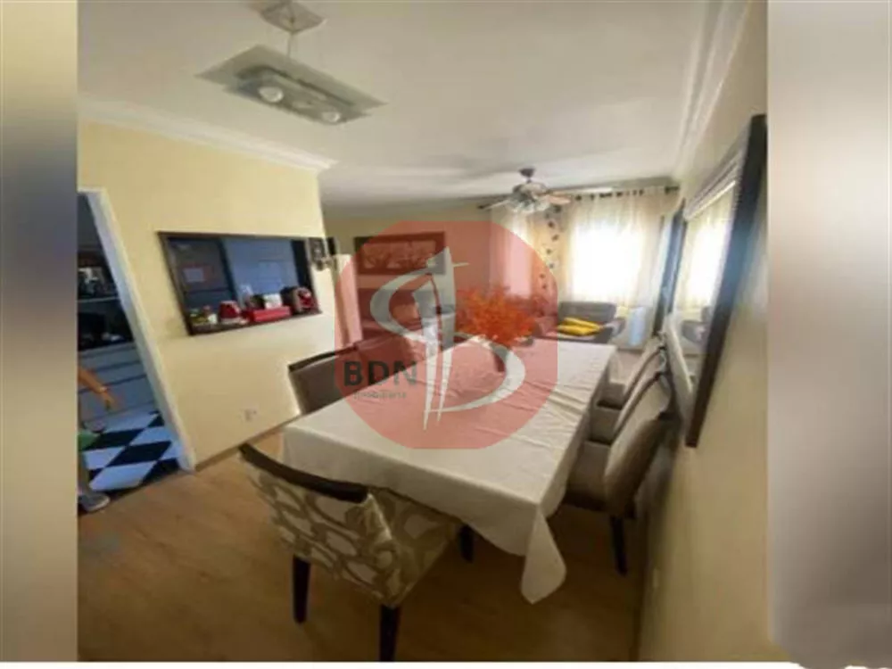 Apartamento à venda com 3 quartos, 70m² - Foto 3