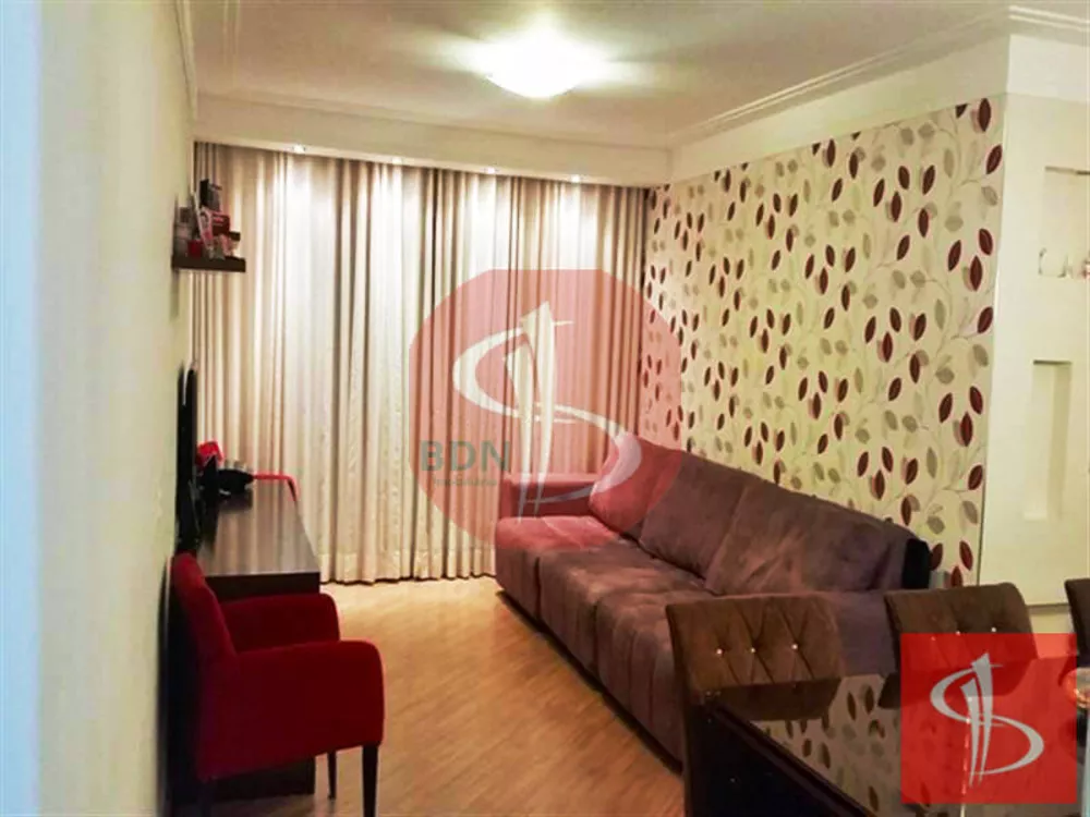 Apartamento à venda com 3 quartos, 98m² - Foto 1