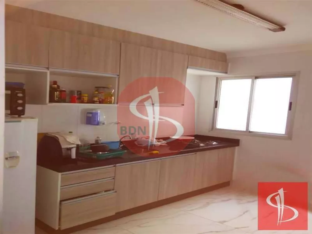 Apartamento à venda com 3 quartos, 85m² - Foto 4