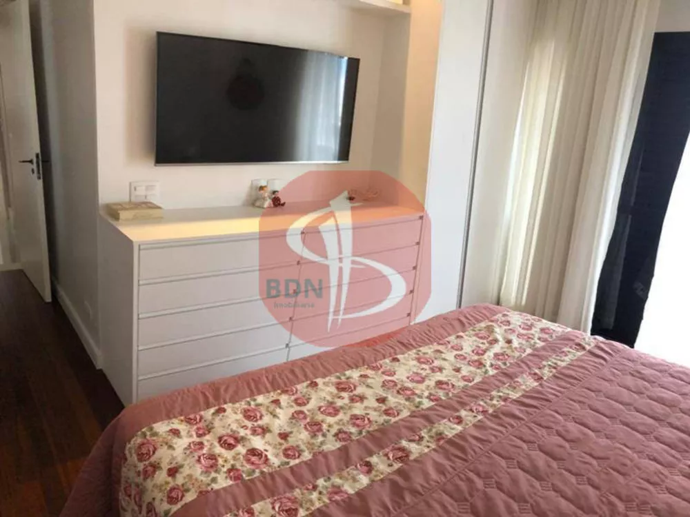 Apartamento à venda com 3 quartos, 114m² - Foto 2