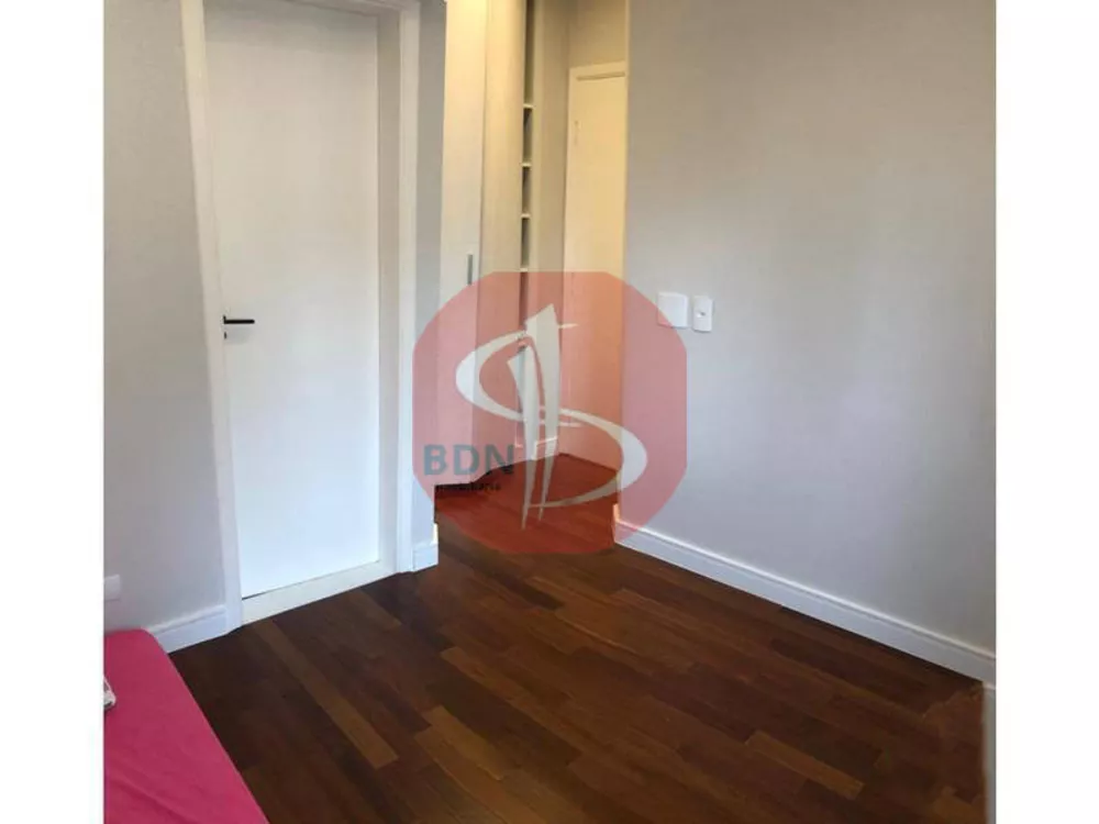 Apartamento à venda com 3 quartos, 114m² - Foto 4